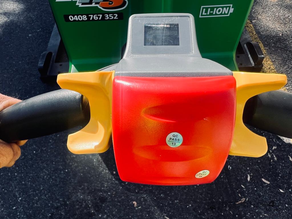 Lithium Stacker